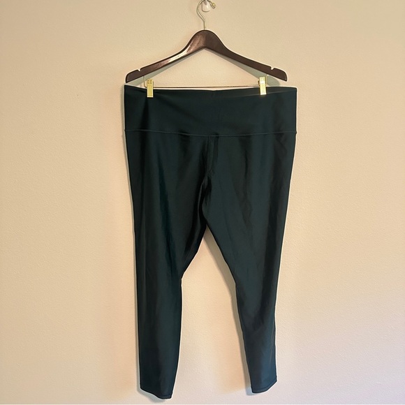 Athleta Elation Ultra High Rise Shine Tight in Dark Green Womens Size 2X - Picture 1 of 9